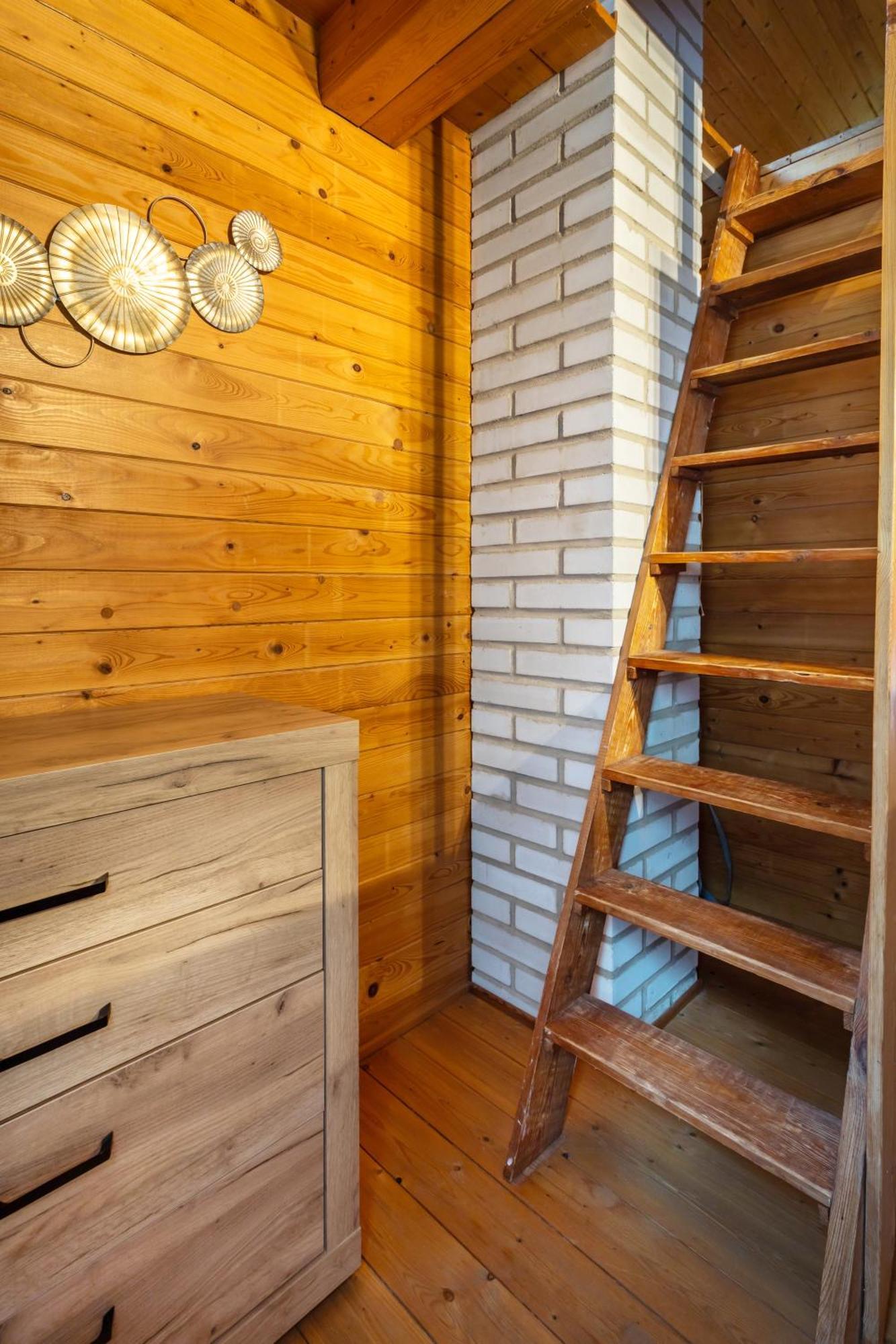 Private Summer House With Swimming Pool, Beach Bar And Pit For Football And Volleyball Hvezdonice Exterior foto